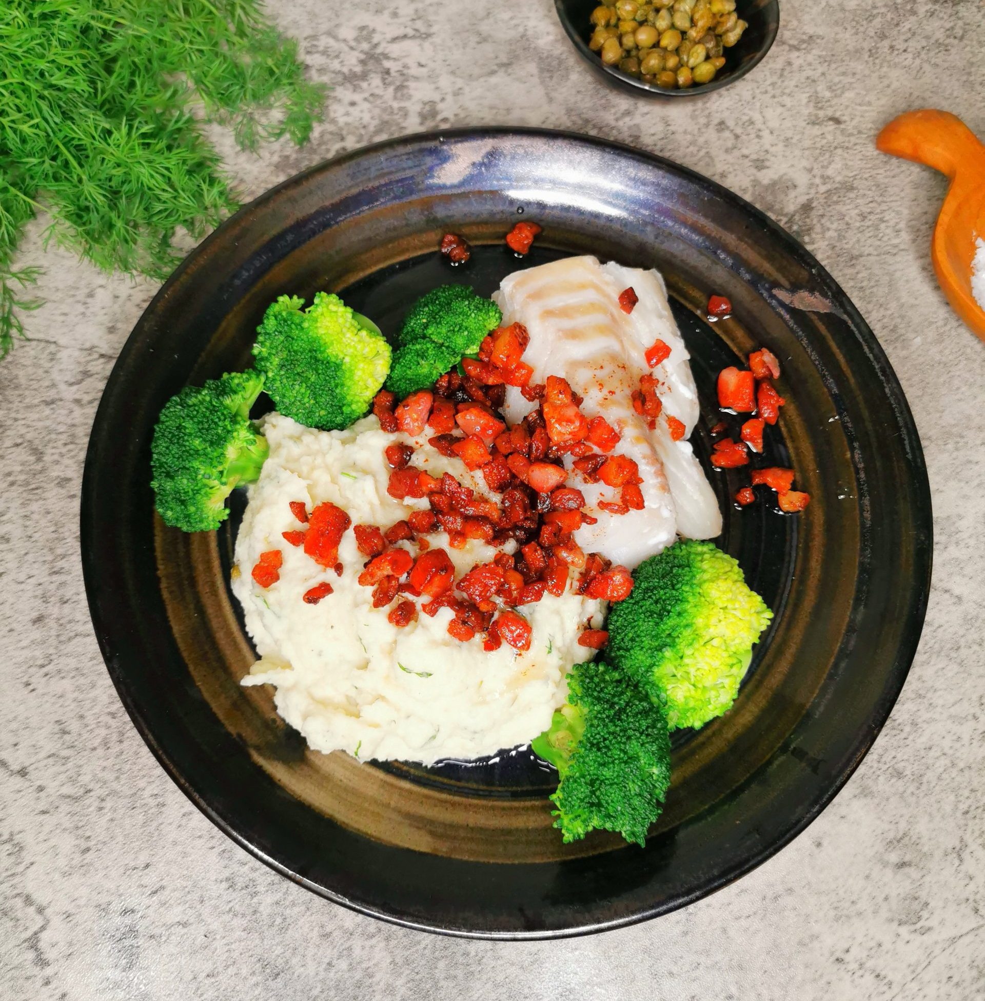 Torsk med bacon og sellerirotpuré