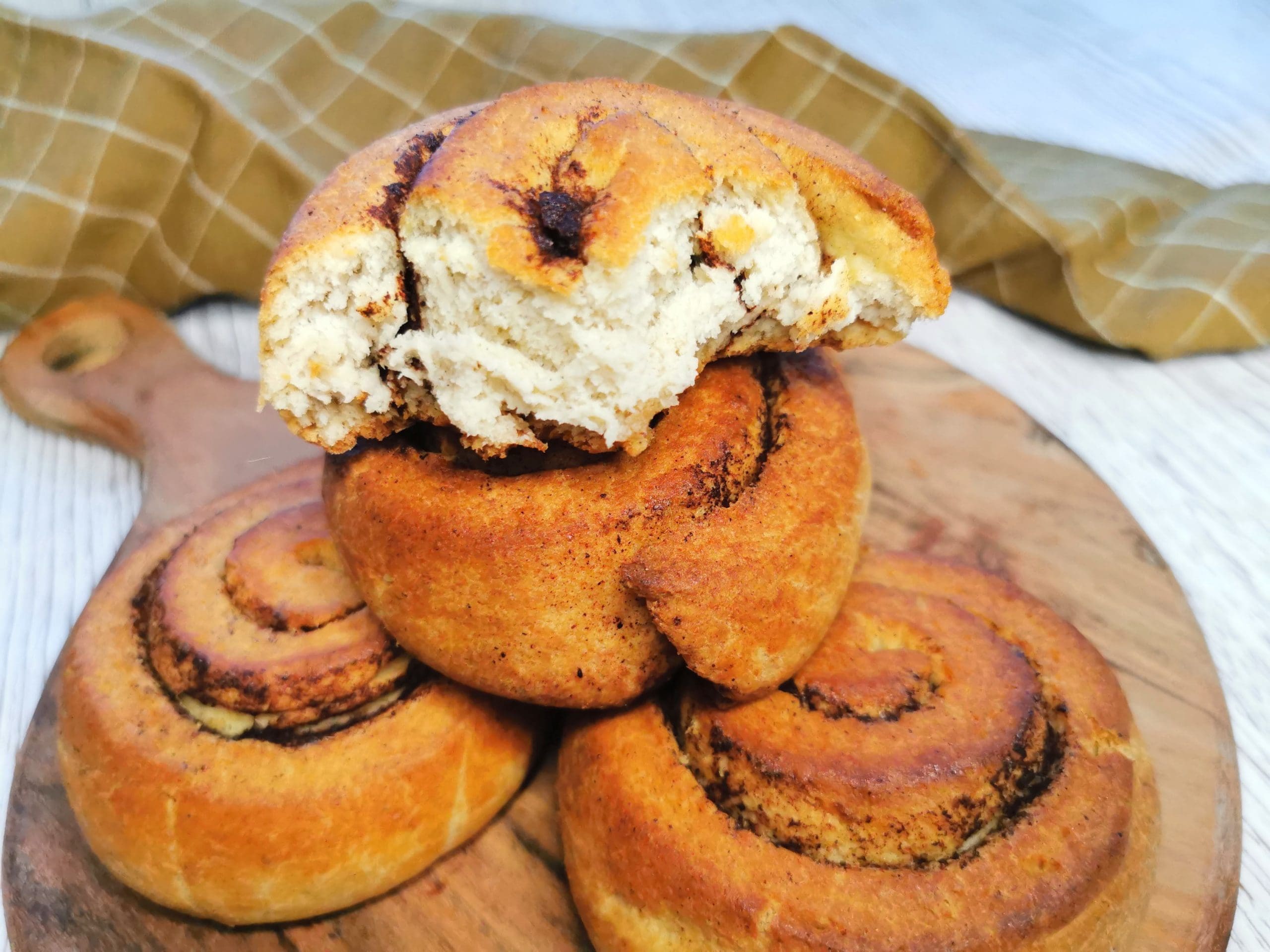 Lavkarbo skillingsboller