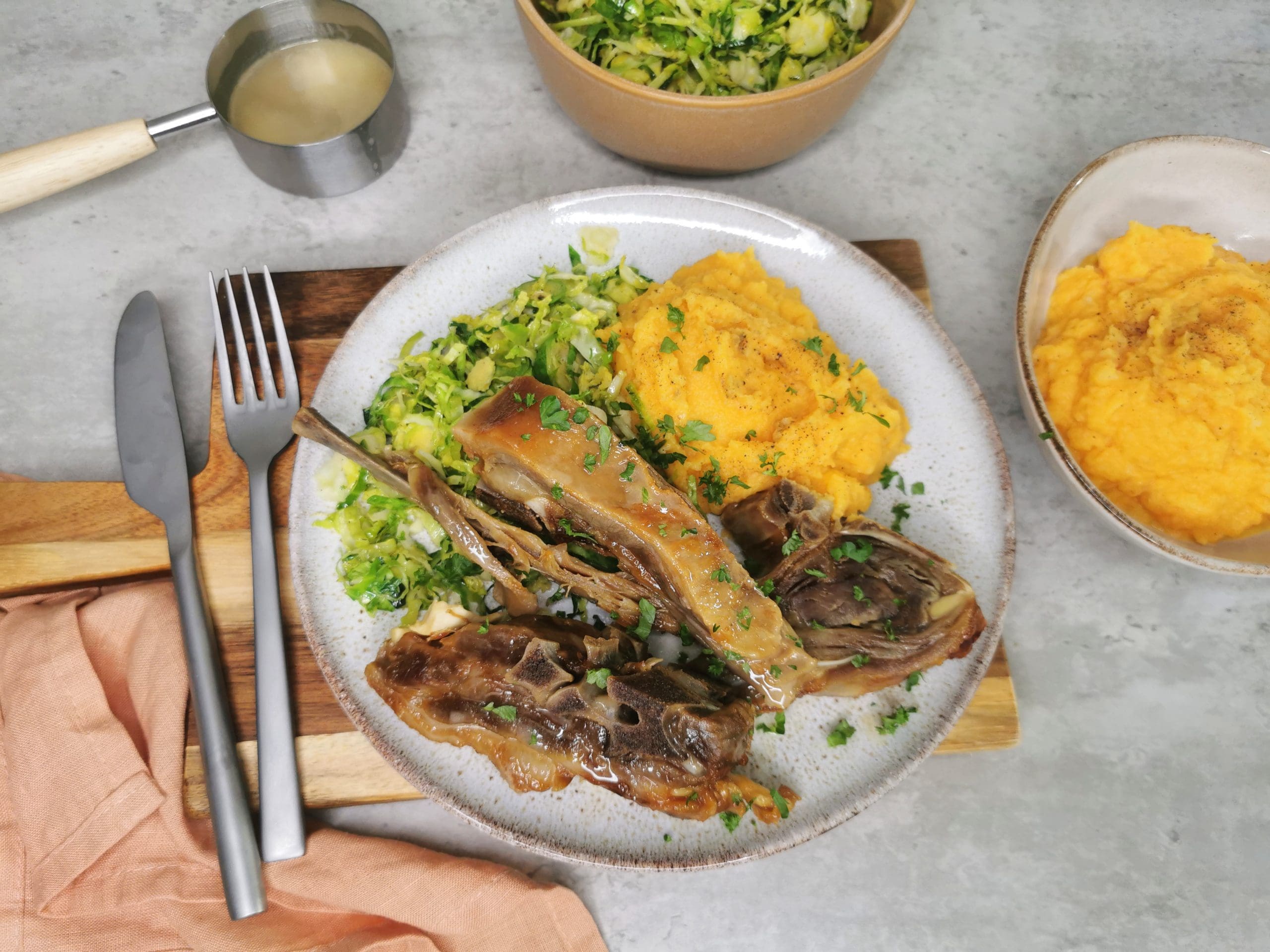 Pinnekjøtt med lavkarbo tilbehør