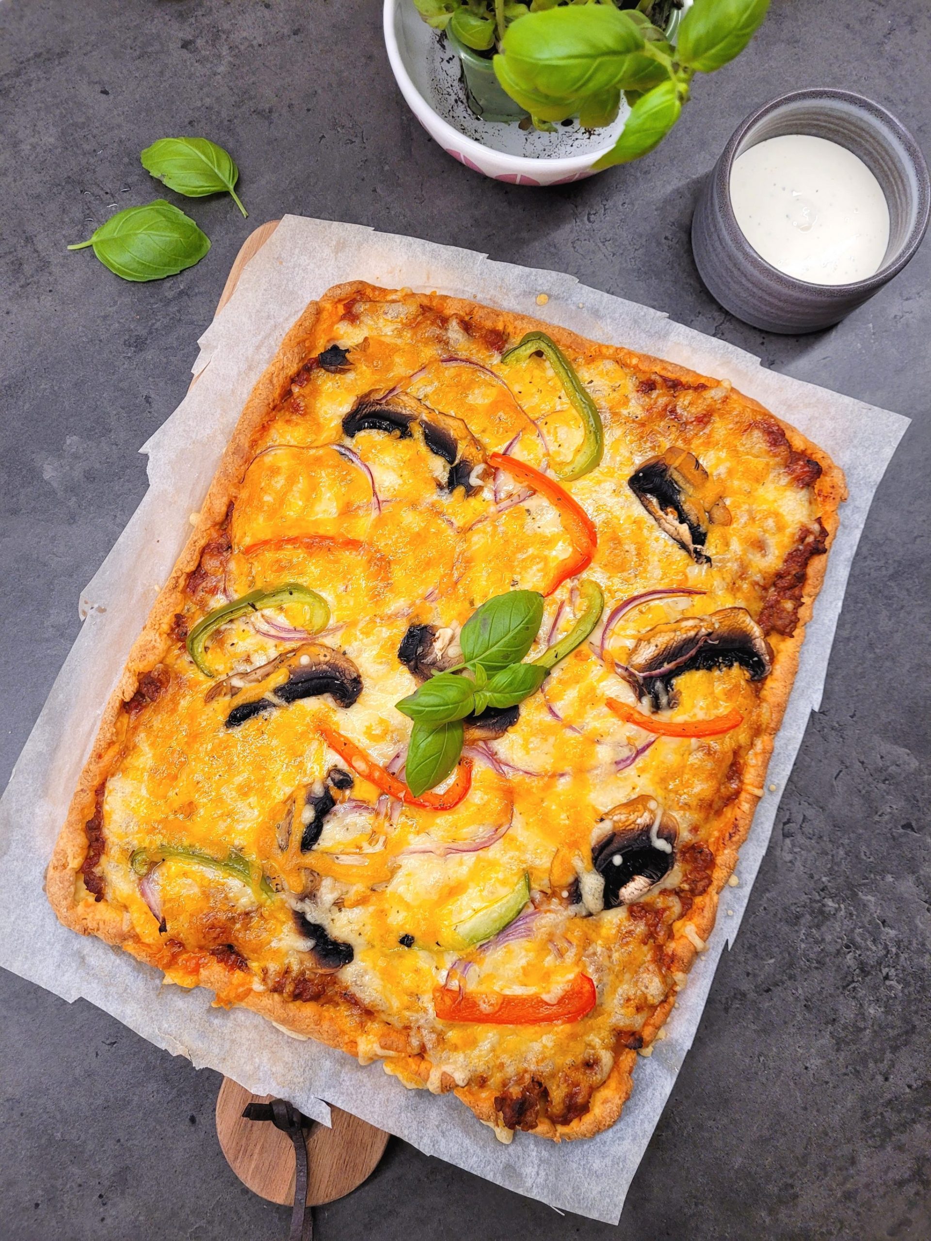 Lavkarbo hjemmelaget pizza