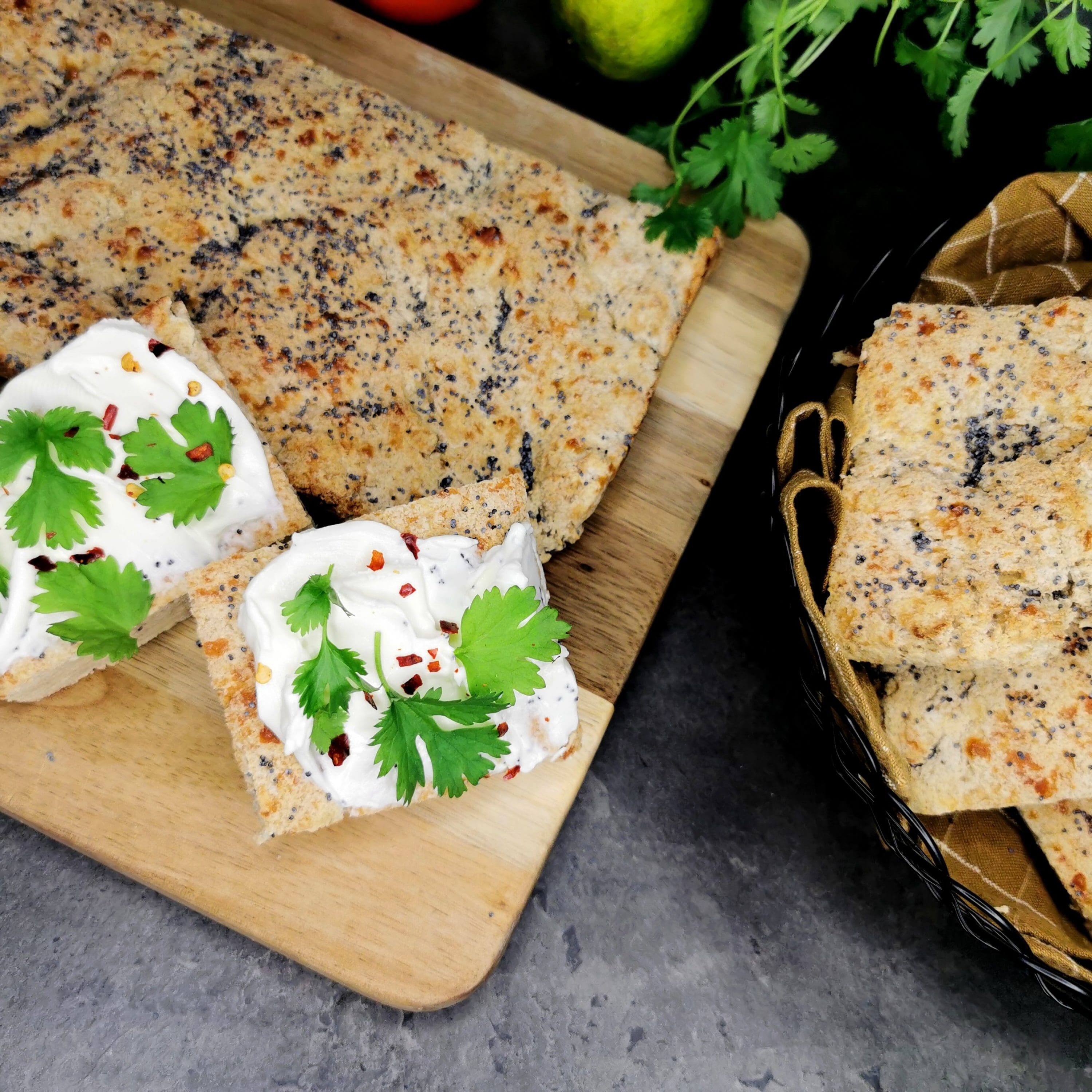 Lavkarbo lyst langpannebrød