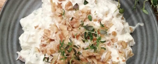 Lavkarbo sellerirotsalat med sennep