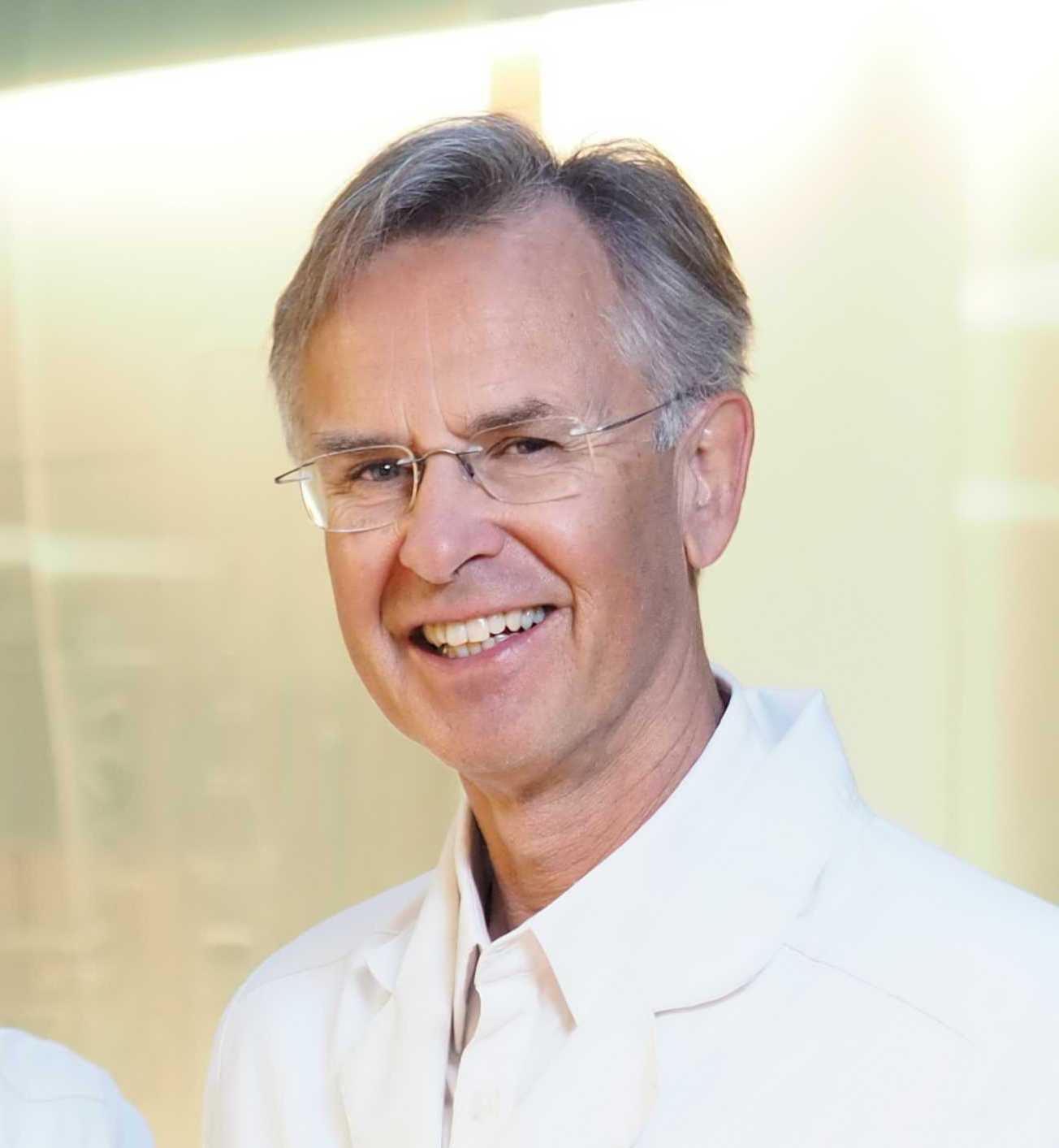 Hvis du bruker ulike medikamenter, anbefaler vi at du følges opp av lege når du legger om kostholdet. Bilde: Erik Hexeberg.