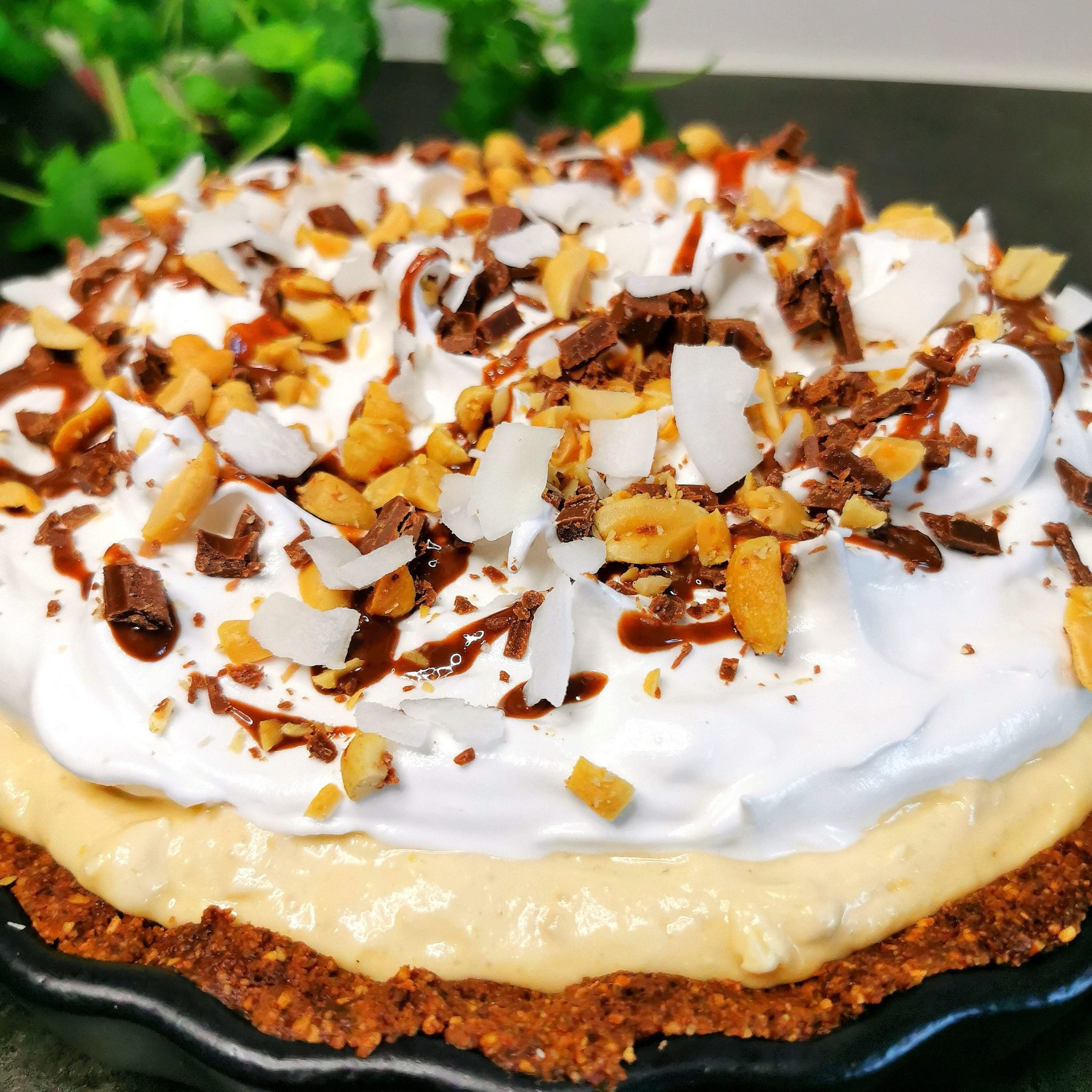 Lavkarbo peanøttpai med marshmallow fluff