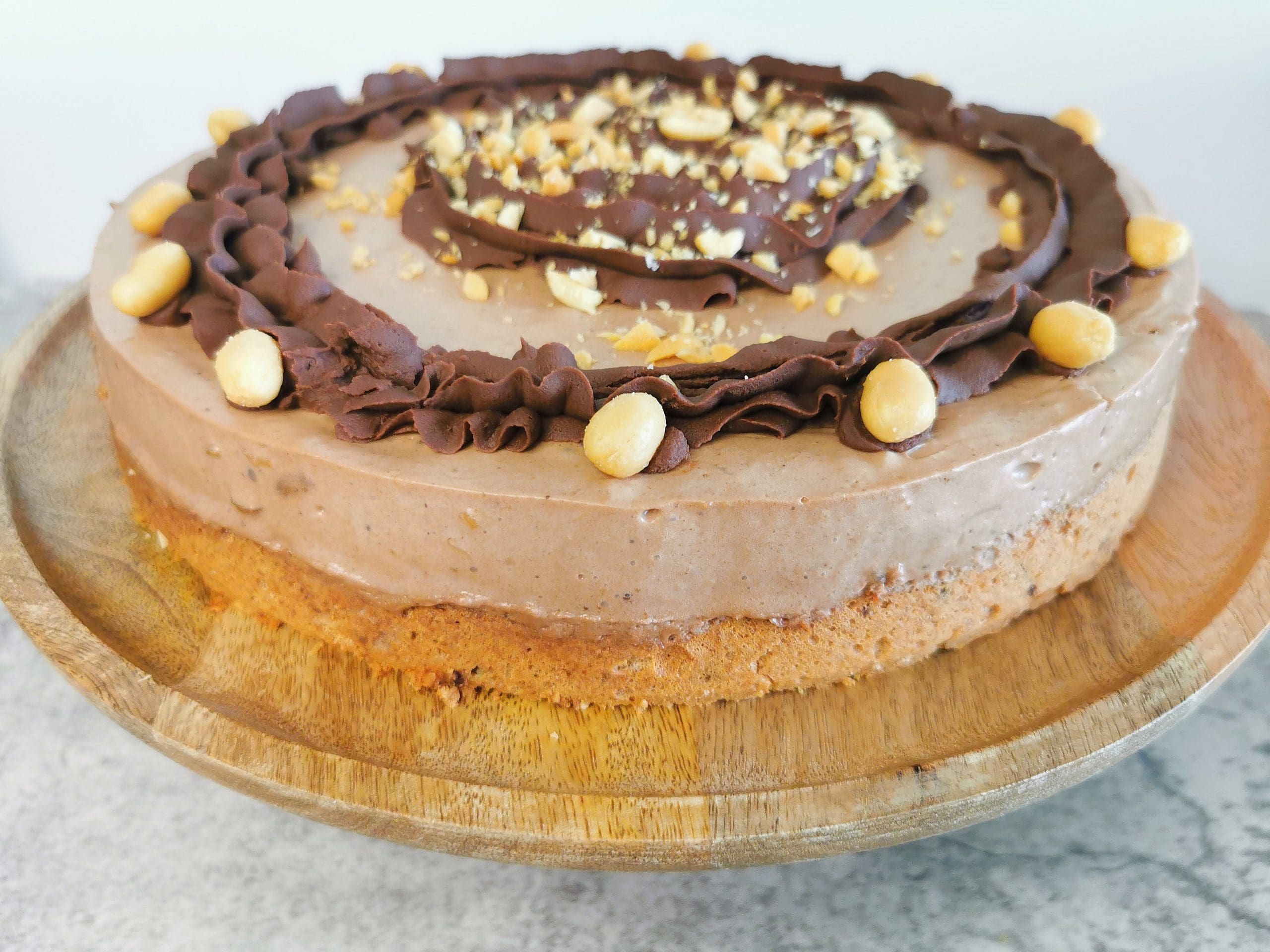 Lavkarbo snickers ostekake