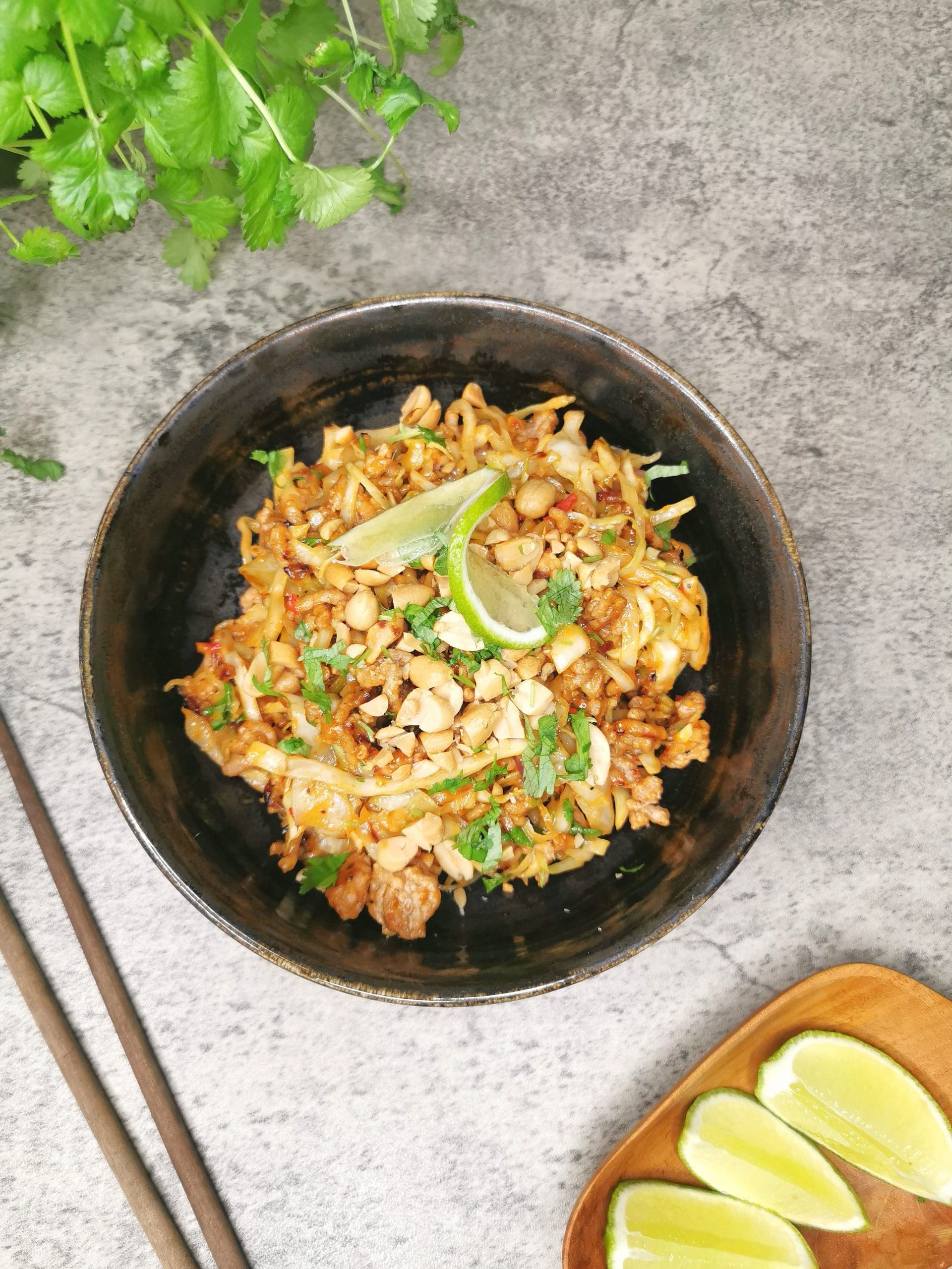 Lavkarbo sataywok med svinekjøtt