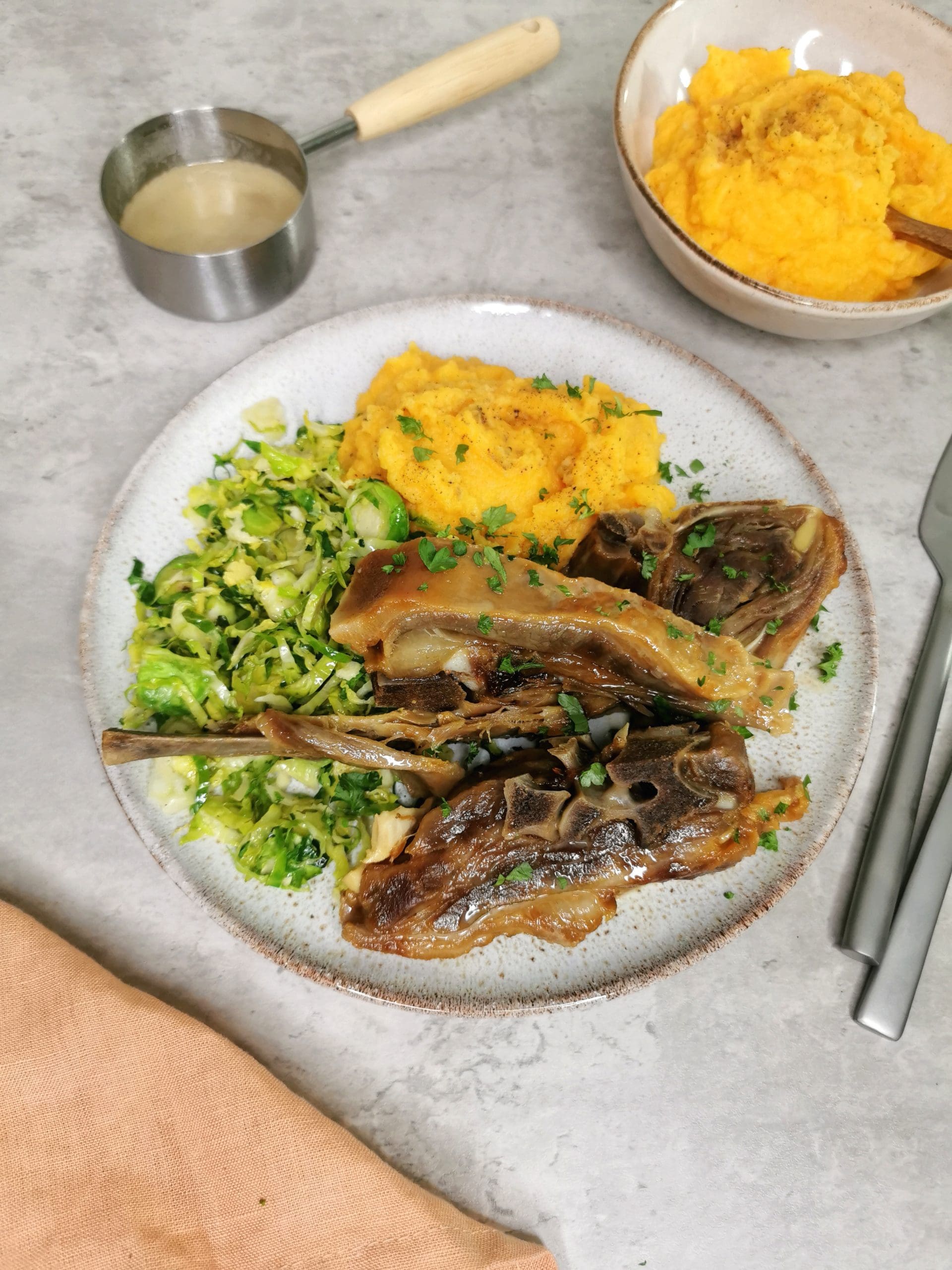 Pinnekjøtt med lavkarbo tilbehør