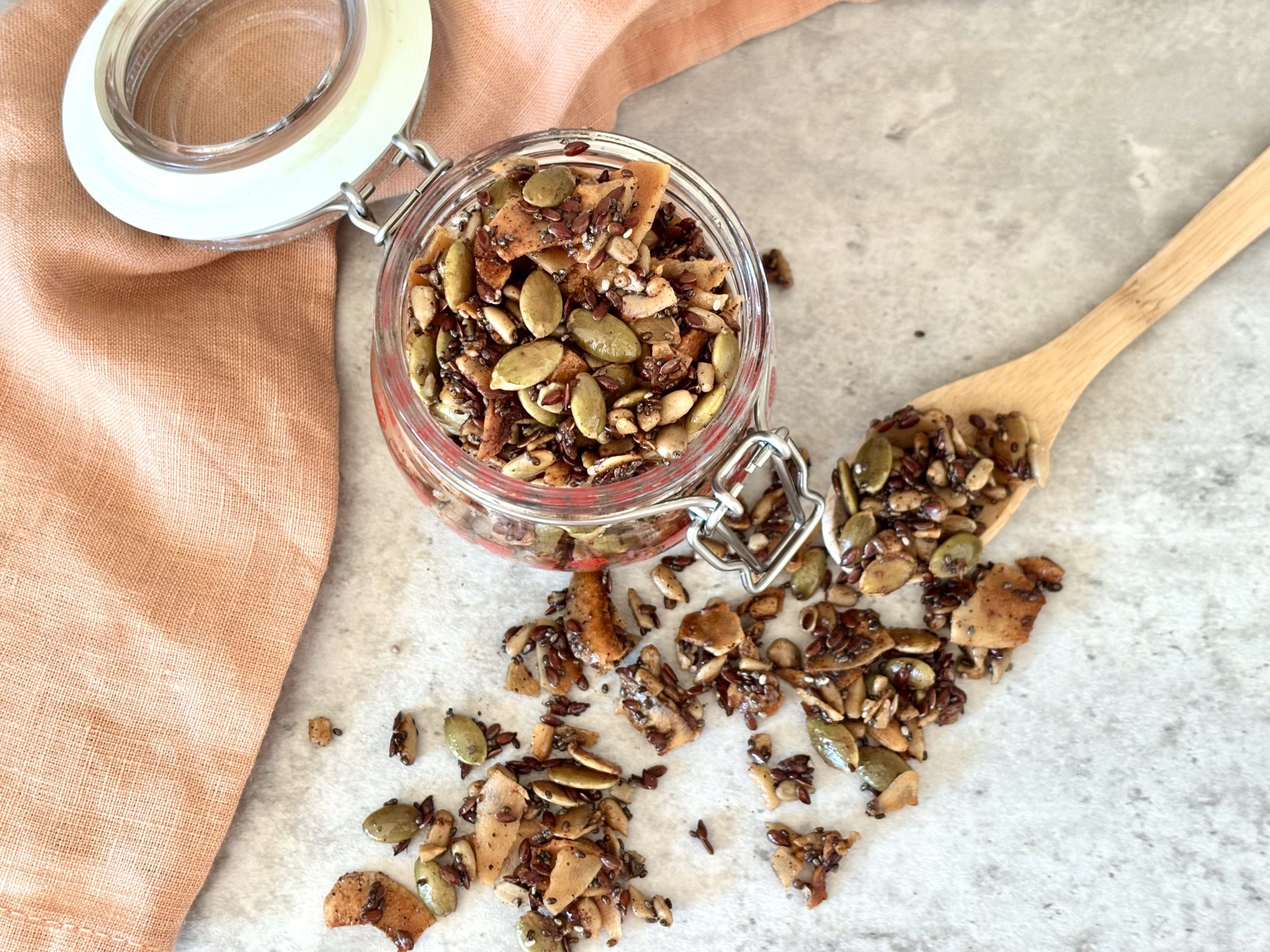 Lavkarbo granola uten nøtter. Foto, Marie Gundersen.